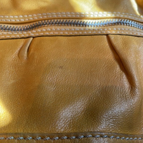 Fossil Pebbled Leather Satchel Crossbody🖤 - Picture 15 of 16